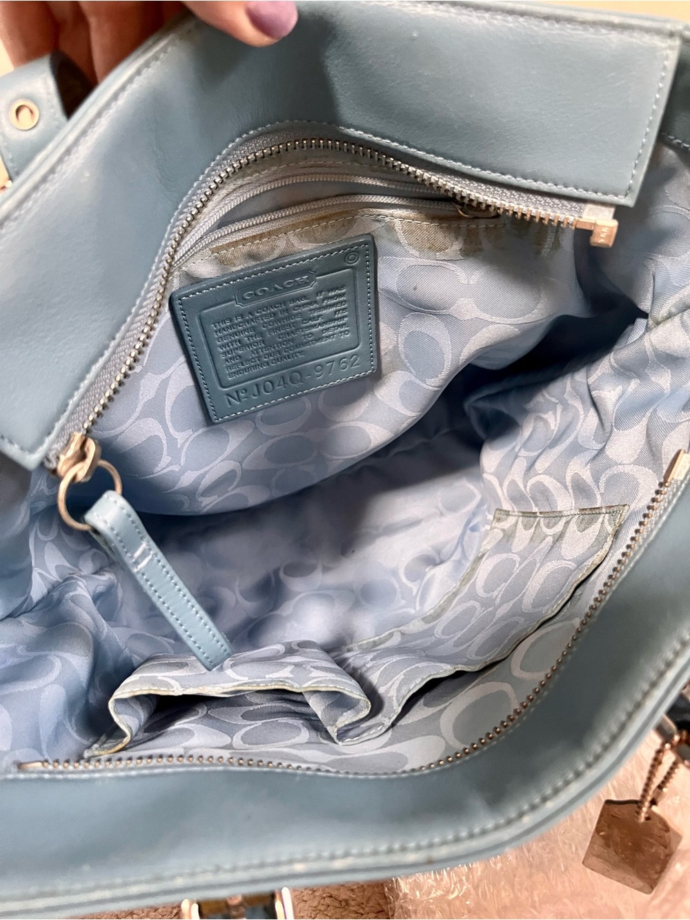 Coach Tote Bag - Picture 9 of 16